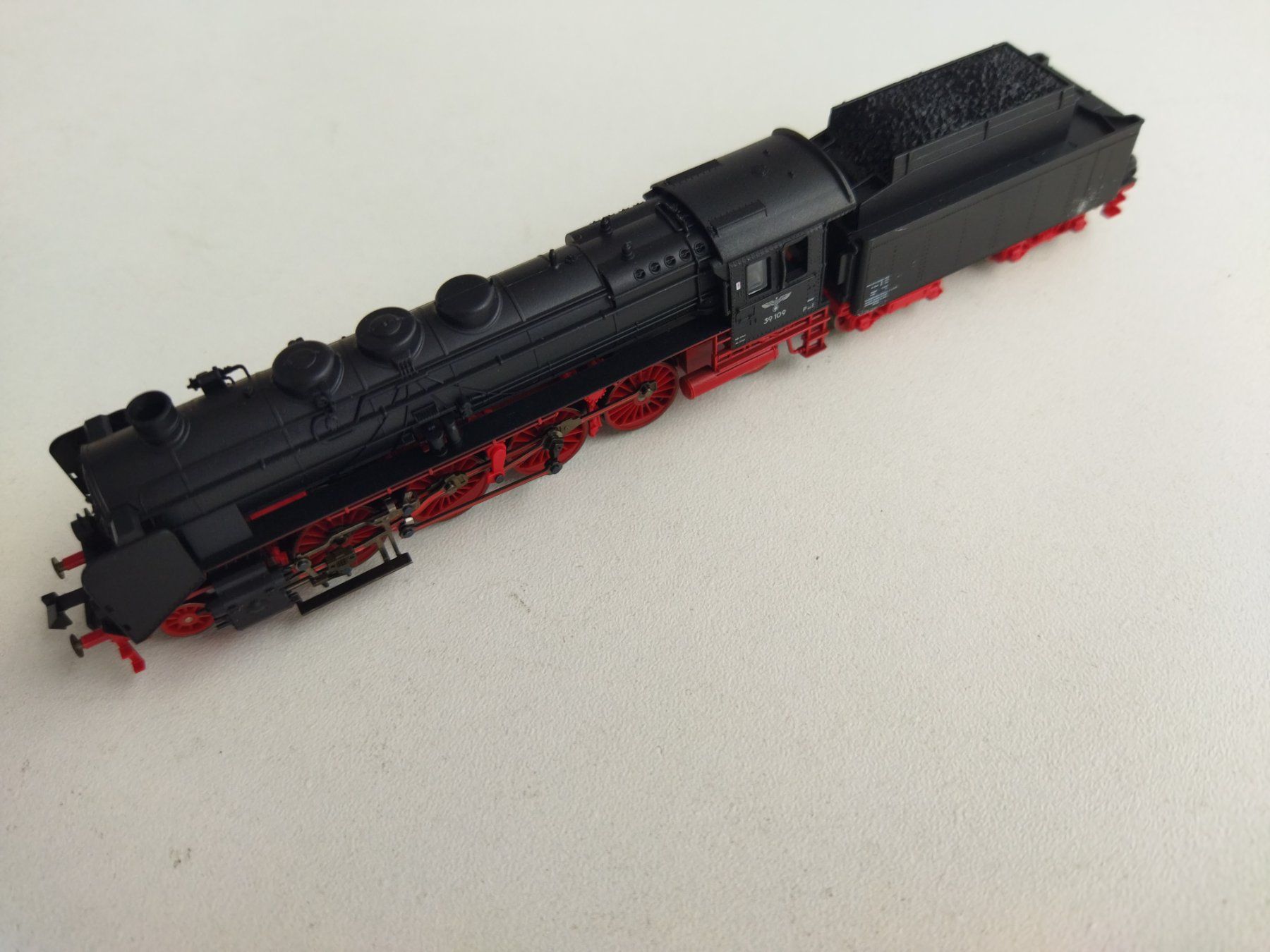 Fleischmann Modellini di ferrovie: Schlepptenderlok BR 39.1 der DRG von Fleischmann N digital – Nuovo e nell'imballaggio originale da La Chaux-de-Fonds venduto da Sekado
