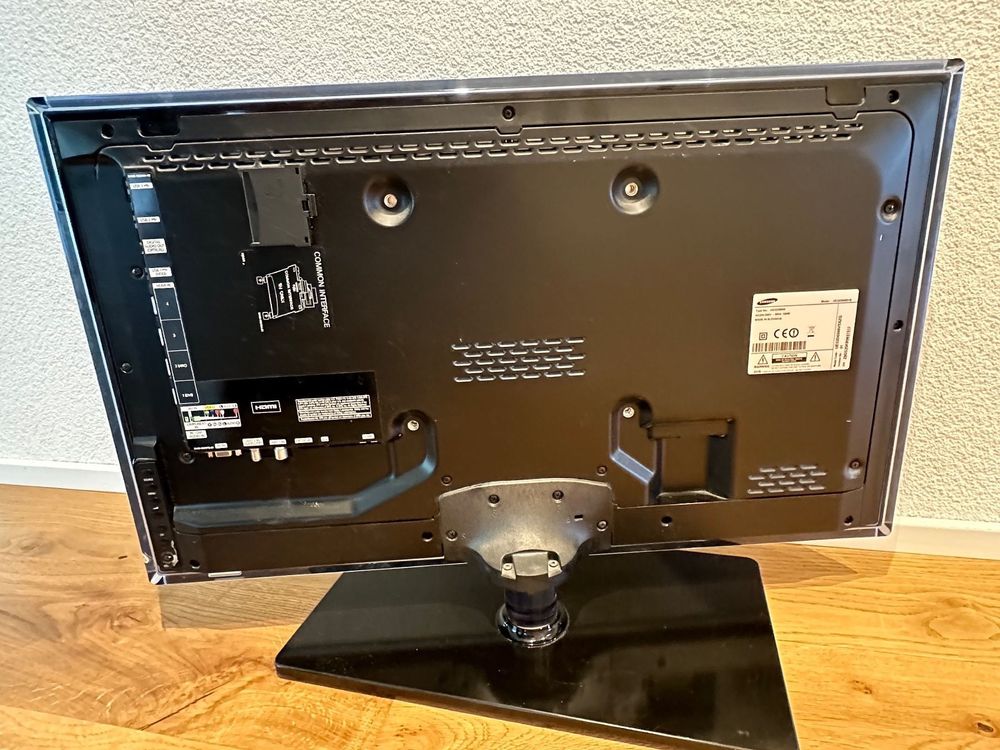 Samsung UE32D6500 82 cm 3D LCD-TV mit LED-Hintergrund | Kaufen auf Ricardo