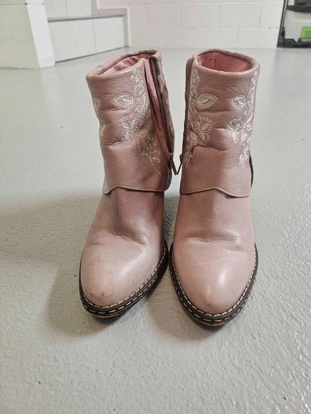 Scarpe da donna: Leder Stiefel 39 – Usato da Kefikon TG venduto da Livline