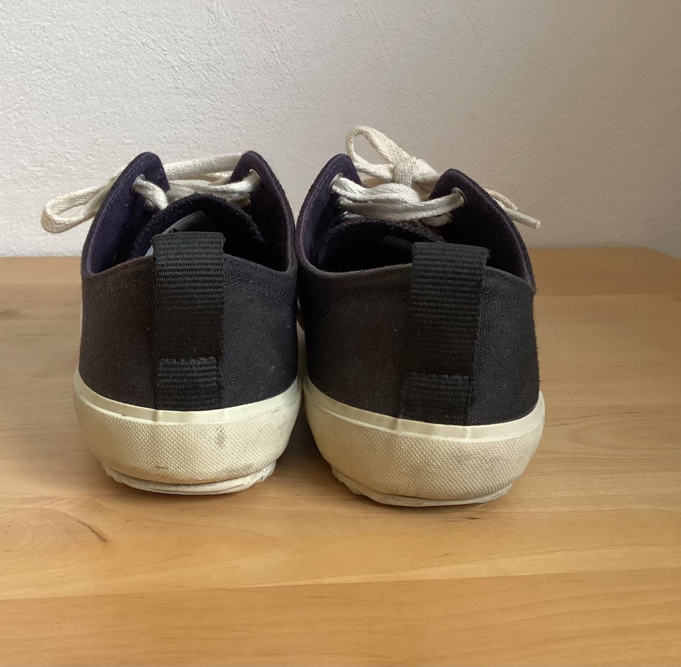 Veja Scarpe da donna: Veja NOVA CANVAS Turnschuhe Aus Stoff, 40 – Usato da Lenzburg venduto da dbr_hf8w 2