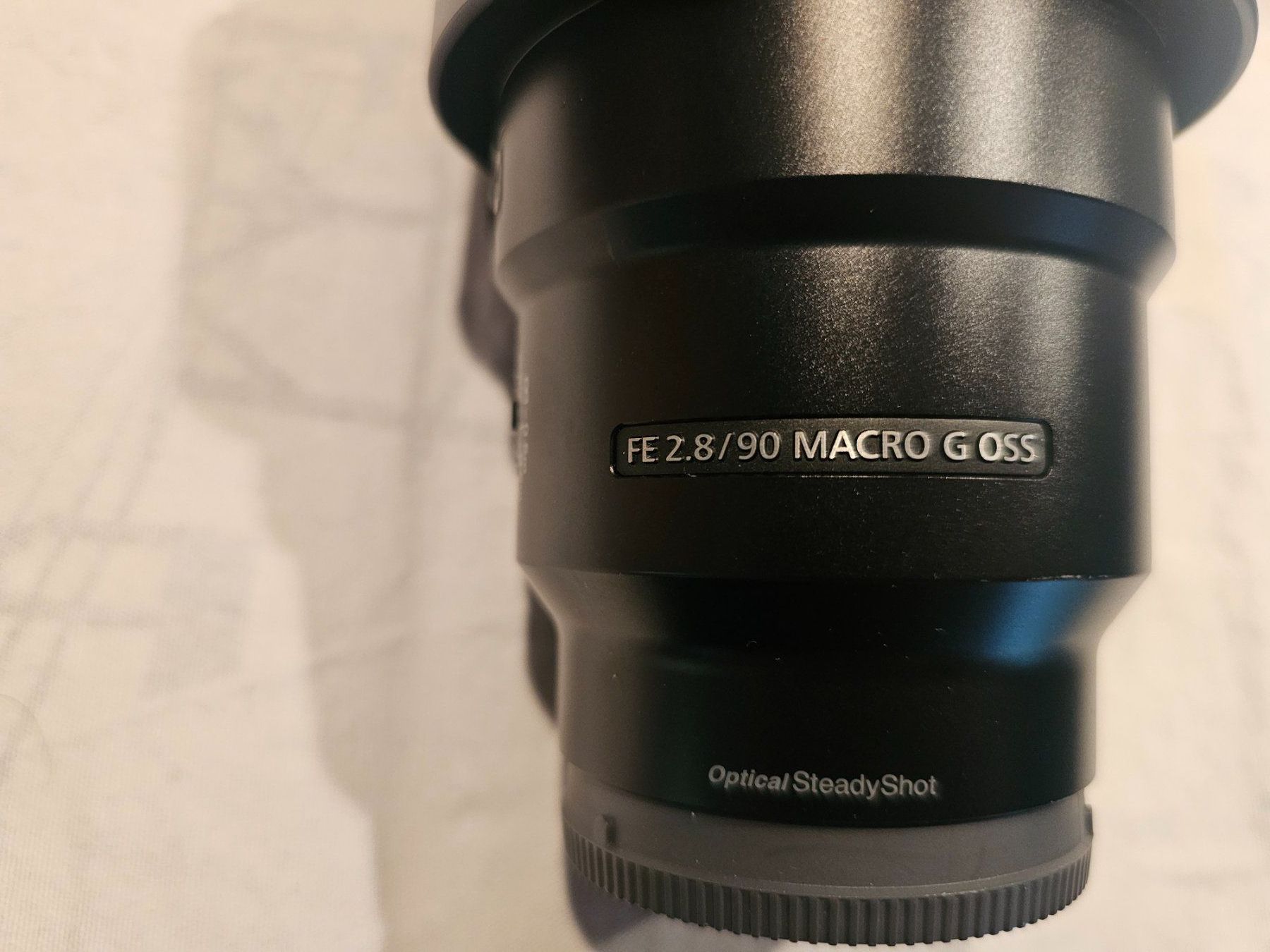 Sony Obiettivi: Sony FE 90mm f2.8 Macro OSS – Usato da Basel venduto da 66Barbara 1