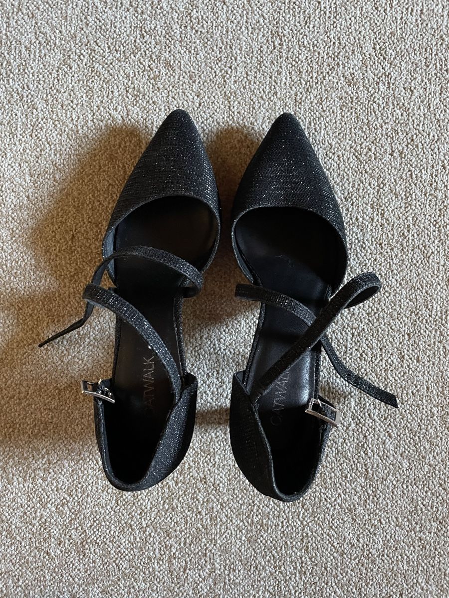 Scarpe da donna: Schwarze Glitzer Pumps, Gr. 37 – Usato da Zugerberg venduto da rob_jl6j 1