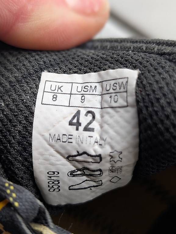 La Sportiva Scarpe da uomo: Kletter Schuhe – Usato da Hergiswil NW venduto da Bastaag 3