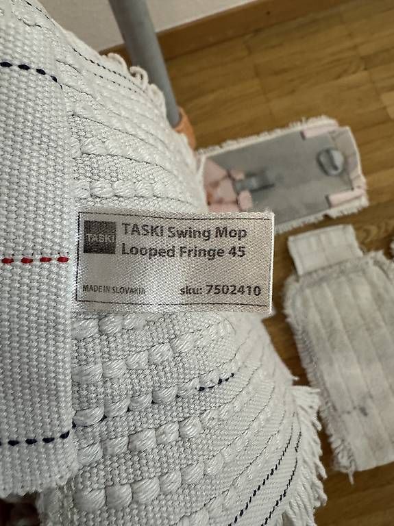 Altro in Apparecchi per la pulizia: Kit balai professionnel TASKI Swing Mop 45 + 5 franges pro – Usato da Renens VD venduto da ay__2dyj 1