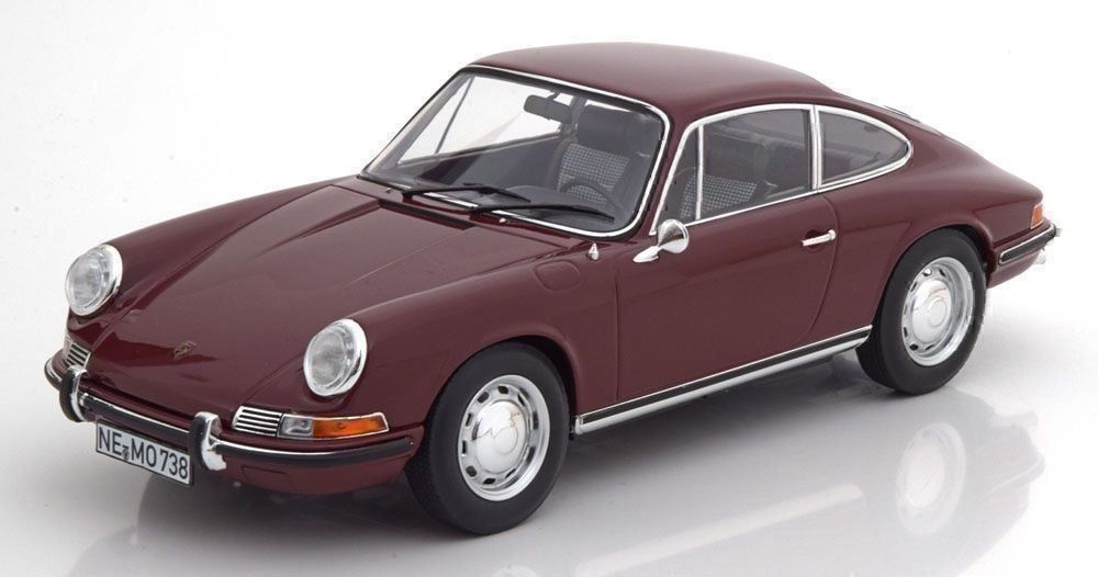 Porsche Modellautos: Porsche 911 T im Massstab 1:18 – Neu und originalverpackt aus Erlenbach im Simmental von  6