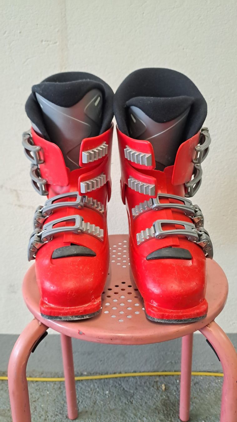 Salomon Scarpe per ragazzi: Skischuhe Salomon  Grösse 23 – Usato da Thun venduto da crisni 2