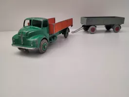 LEYLAND TRUCK (DINKY TOYS) UND ANHÄNGER (DINKY TOYS) 1/43