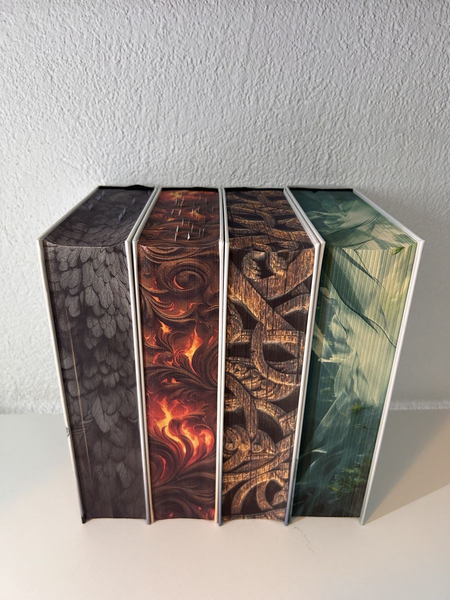 Libri: Black Witch, Band 1-4 mit Farbschnitt – Nuovo (secondo la descrizione) da Wila venduto da lyn_t5f2 2