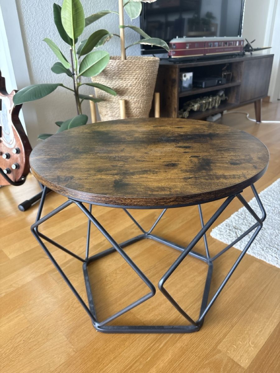 Tische: 2er-Set Couchtische mit Metallgestell & Holzplatte – Neu (gemäss Beschreibung) aus Sisseln AG von nic_56fh 3
