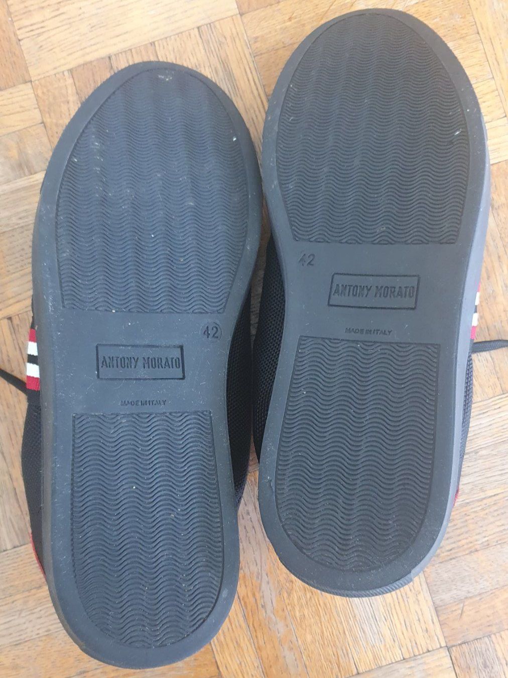 Herrenschuhe: ANTONY MORATO Sneaker, Schwarz/Rot, Gr. 42 – Gebraucht aus Zürich von Kadija6 6