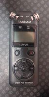 Tascam DR-05 Stereo-Recording-Gerät mit 4 GB Micro-SD-Karte