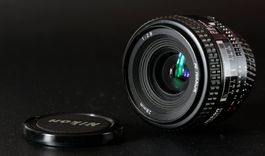 Nikon Nikkor 28mm f/2.8