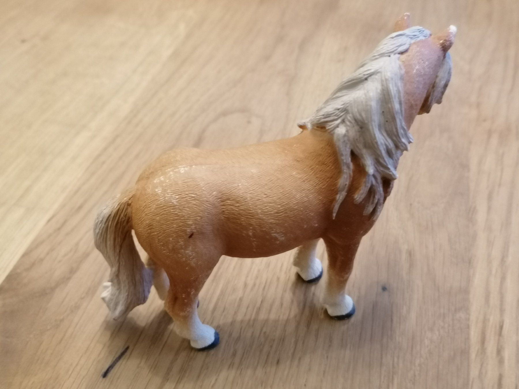 Schleich Statuette: Schleich Tierfigur Pferd 2014 – Usato da Basel venduto da vintagecollector 2