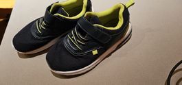 Coole Sneakers Gr. 32, guter Zustand!