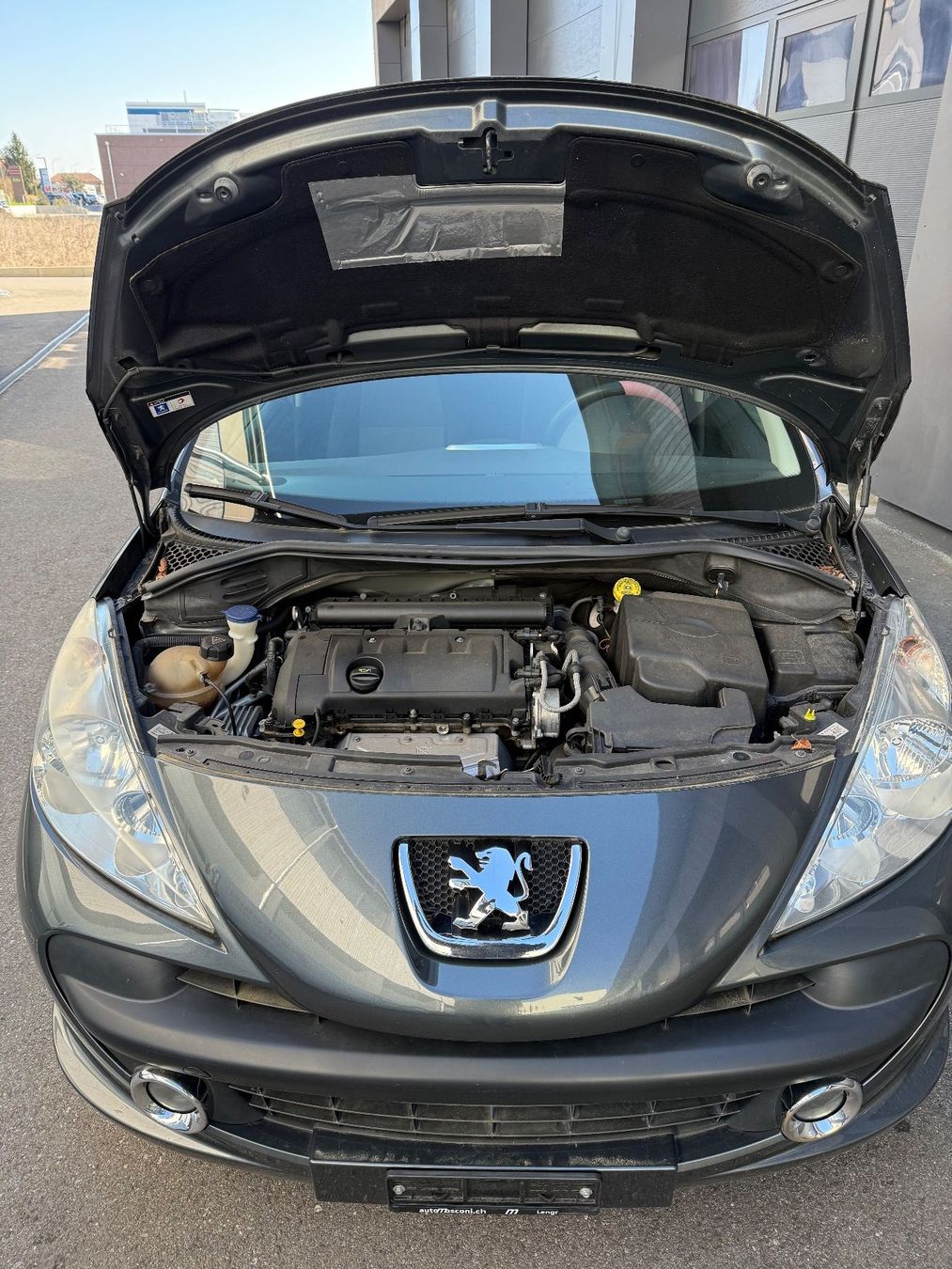 Peugeot Automobili: Peugeot 207 SW  1.6 16V – Usato da Bettlach venduto da Eri-Autos 4