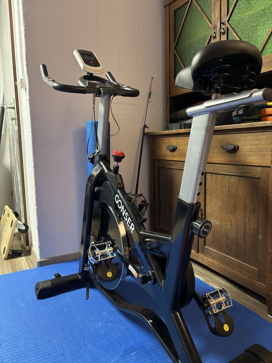 Spinnräder: Indoor Cycle Bike  – Gebraucht aus Oberkirch LU von innominate13 1
