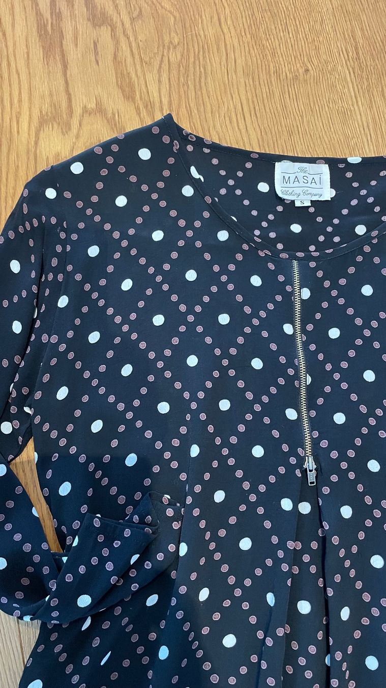 Vestiti: Kleid Marke Massai S – Usato da Möriken AG venduto da grilli 1