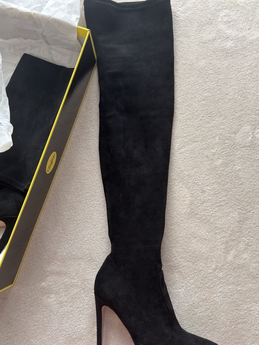 Buffalo Damenschuhe: Buffalo Overknee Stiefel – Gebraucht aus St. Gallen von kir_87fb 1
