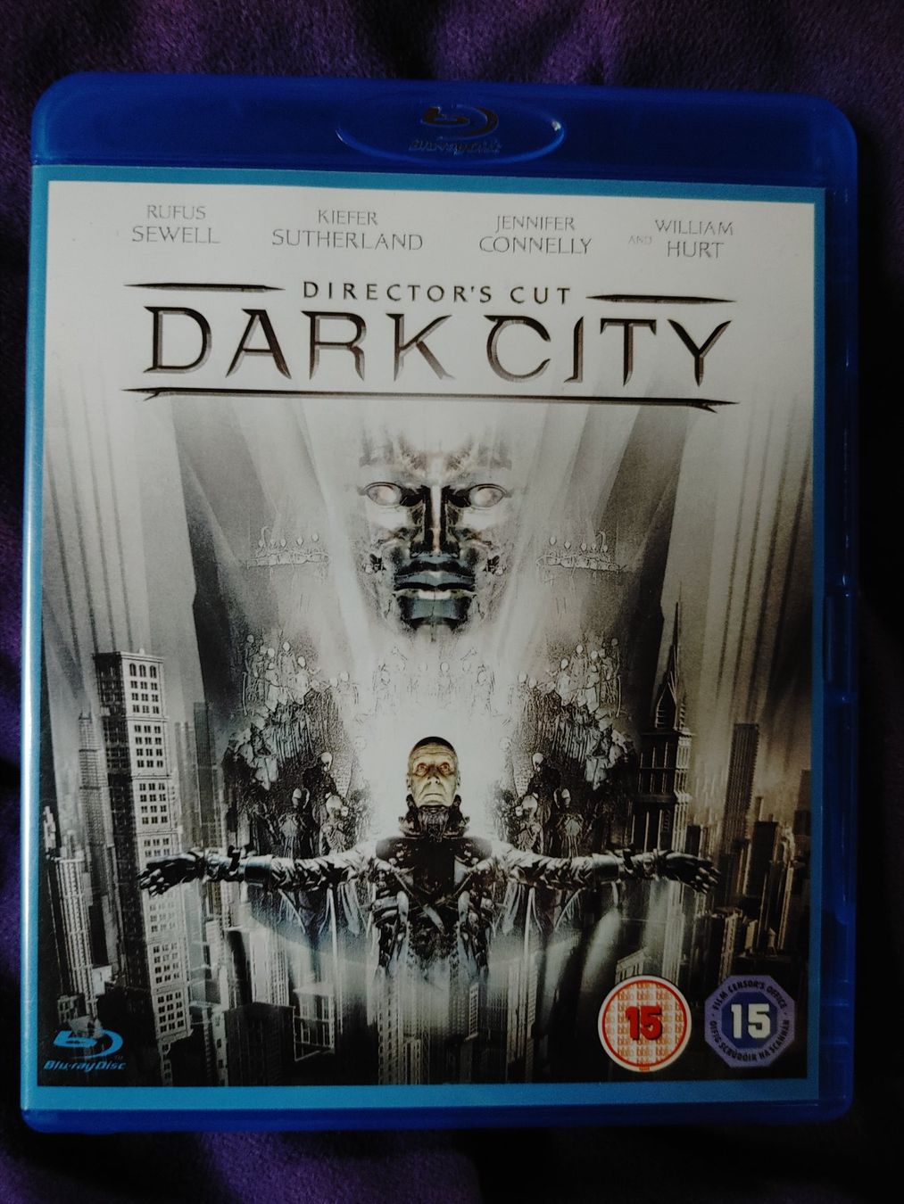 Tous les DVDs: Dark City - Director's Cut - Blu Ray – D'occasion à Ibach par FinrodTaralom