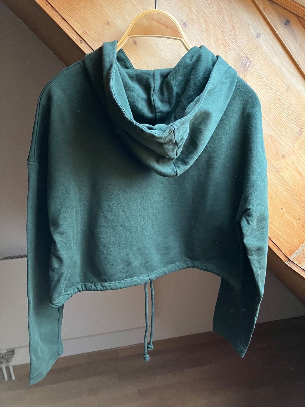 Zara Maglioni & Felpe: flaschengrüner Kapuzenpullover S – Usato da St. Gallen venduto da andreav. 1