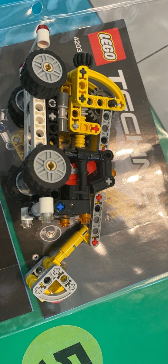 Lego Jouets: LEGO Technic 42031 Teleskoplader – D'occasion à Zumikon par ems_6kdb 1