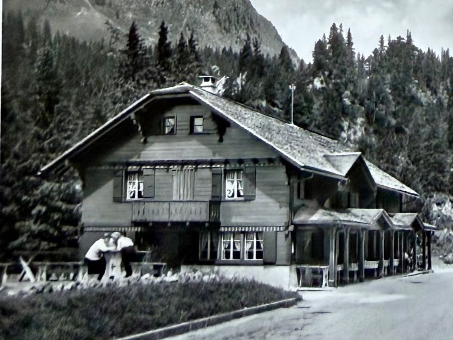 Cartes postales: Col du Pillon - Restaurant – D'occasion à Lutry par Ediego 2