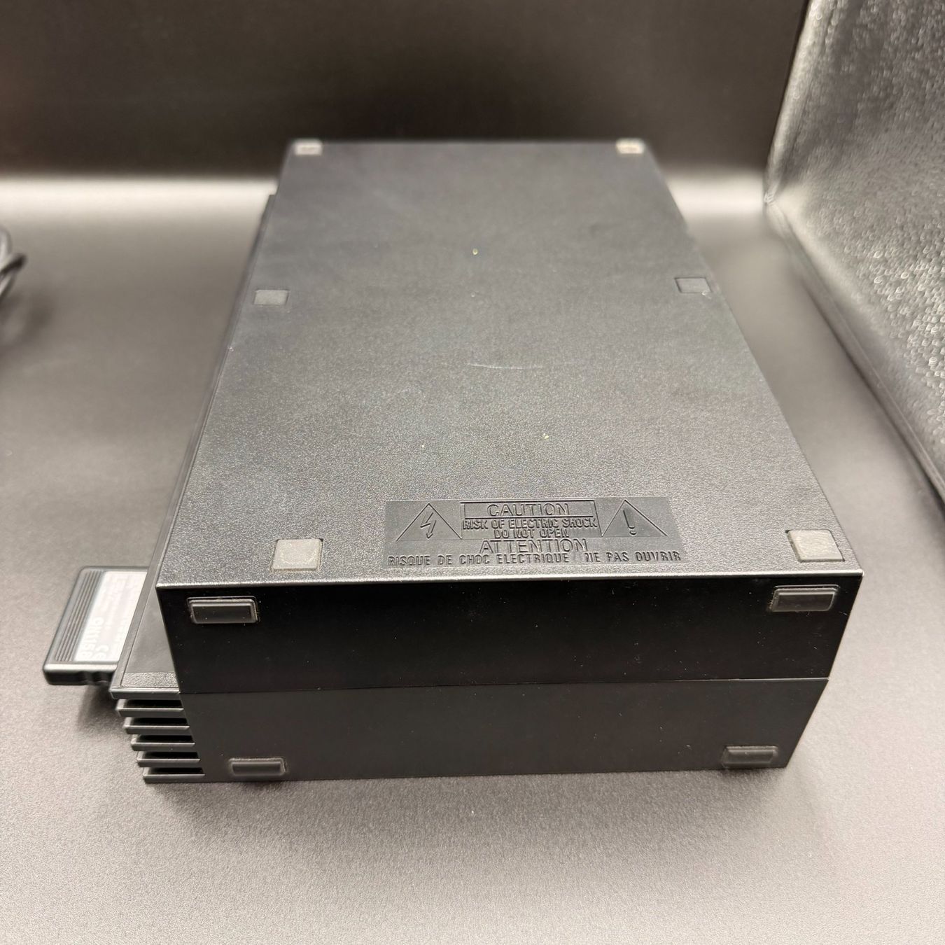 Sony Console: Sony PlayStation 2 Fat Konsole schwarz – Usato da Düdingen venduto da Nerdworld 2