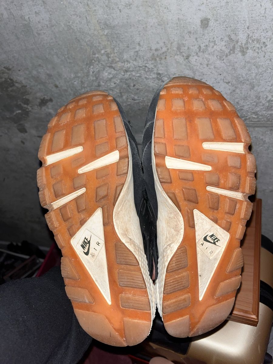 Nike Scarpe da uomo: Nike Huarache schwarz Grösse 41 gebraucht – Usato da Zuchwil venduto da fie_7bzm 4