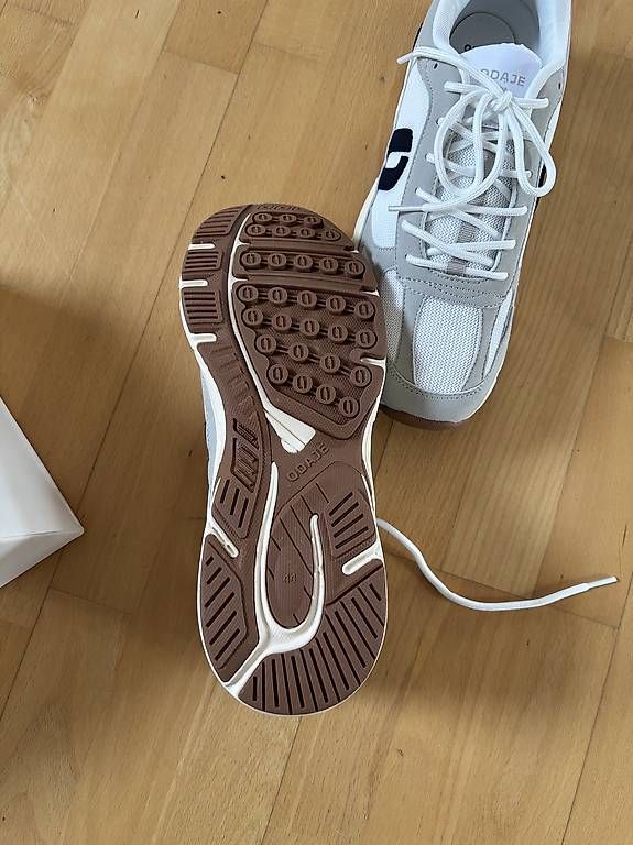 Chaussures hommes: Odaje Max 44 – D'occasion à Würenlos par max_jx9y 2