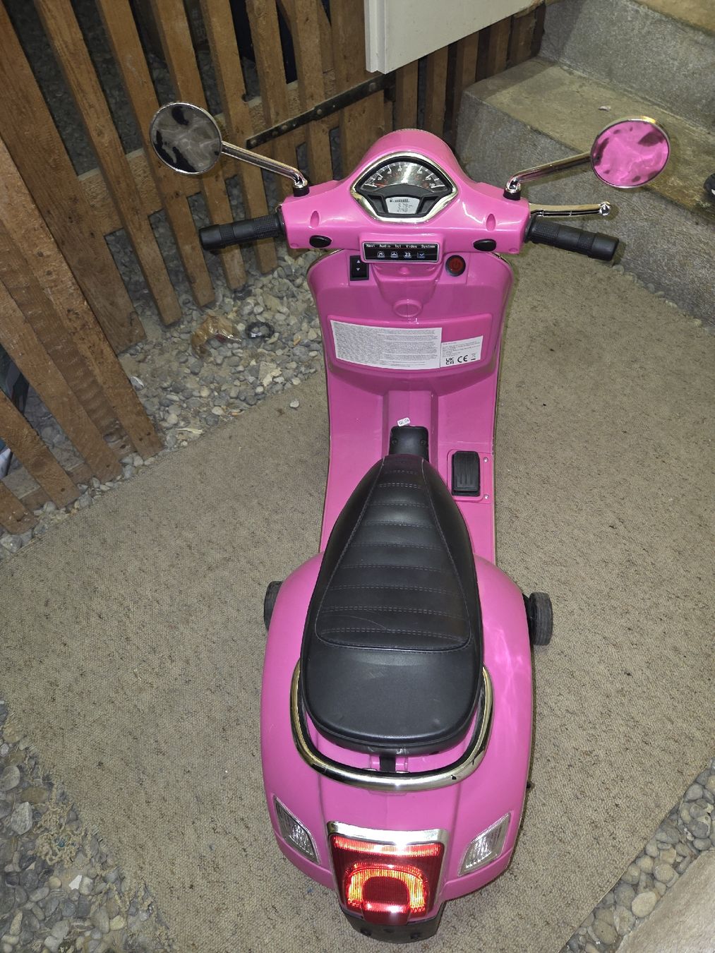Vespa Veicoli per bambini: kinder vespa – Usato da uster venduto da tan_vy9b 4