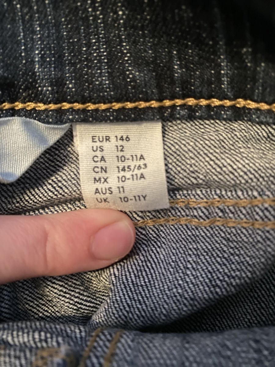 H&M Pantaloni: Bootcut Jeans / Schlaghosen – Usato da Gretzenbach venduto da LSXS 3