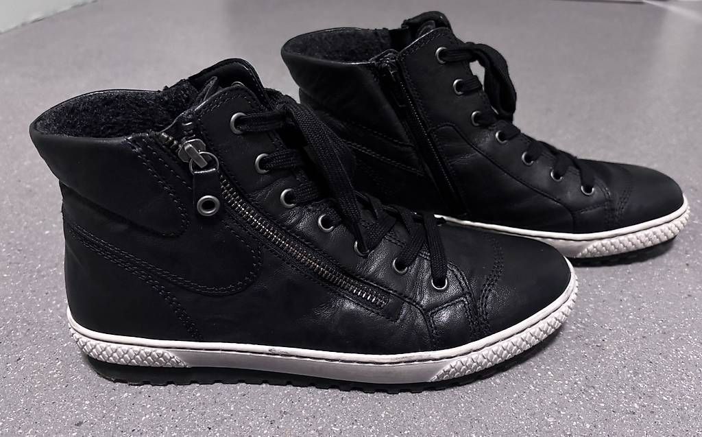 Gabor Scarpe da donna: Gabor Mid Cut Sneaker, Schwarz, Grösse 39 – Usato da Rorschacherberg venduto da Kpas 3