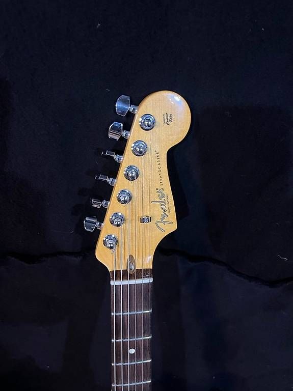 Strumenti musicali: Fender American Professional II Stratocaster Sunburst – Usato da Vullierens venduto da dro_bs22 3