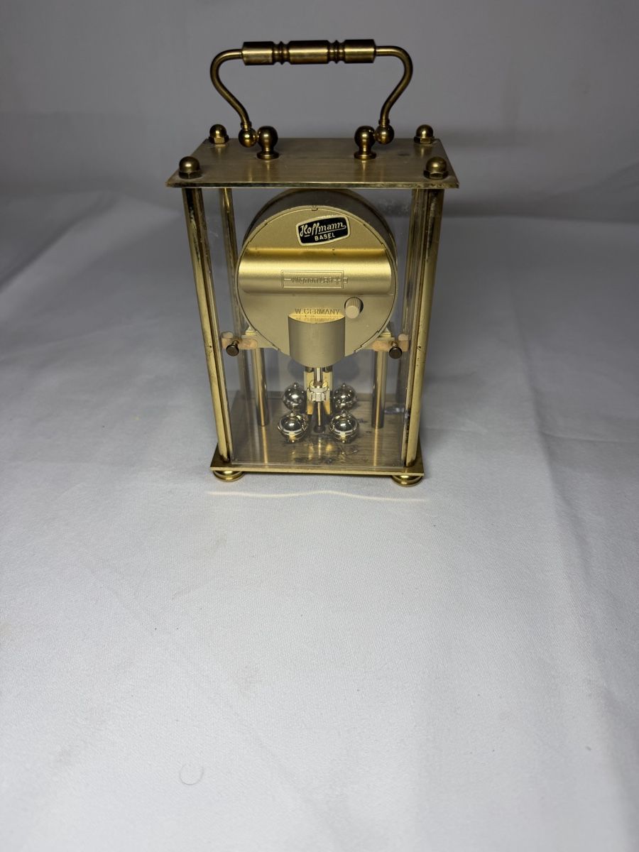 Orologi da terra & Orologi da parete: Tischuhr Hettich /Quartz – Usato da Oberwil BL venduto da Hariva 1