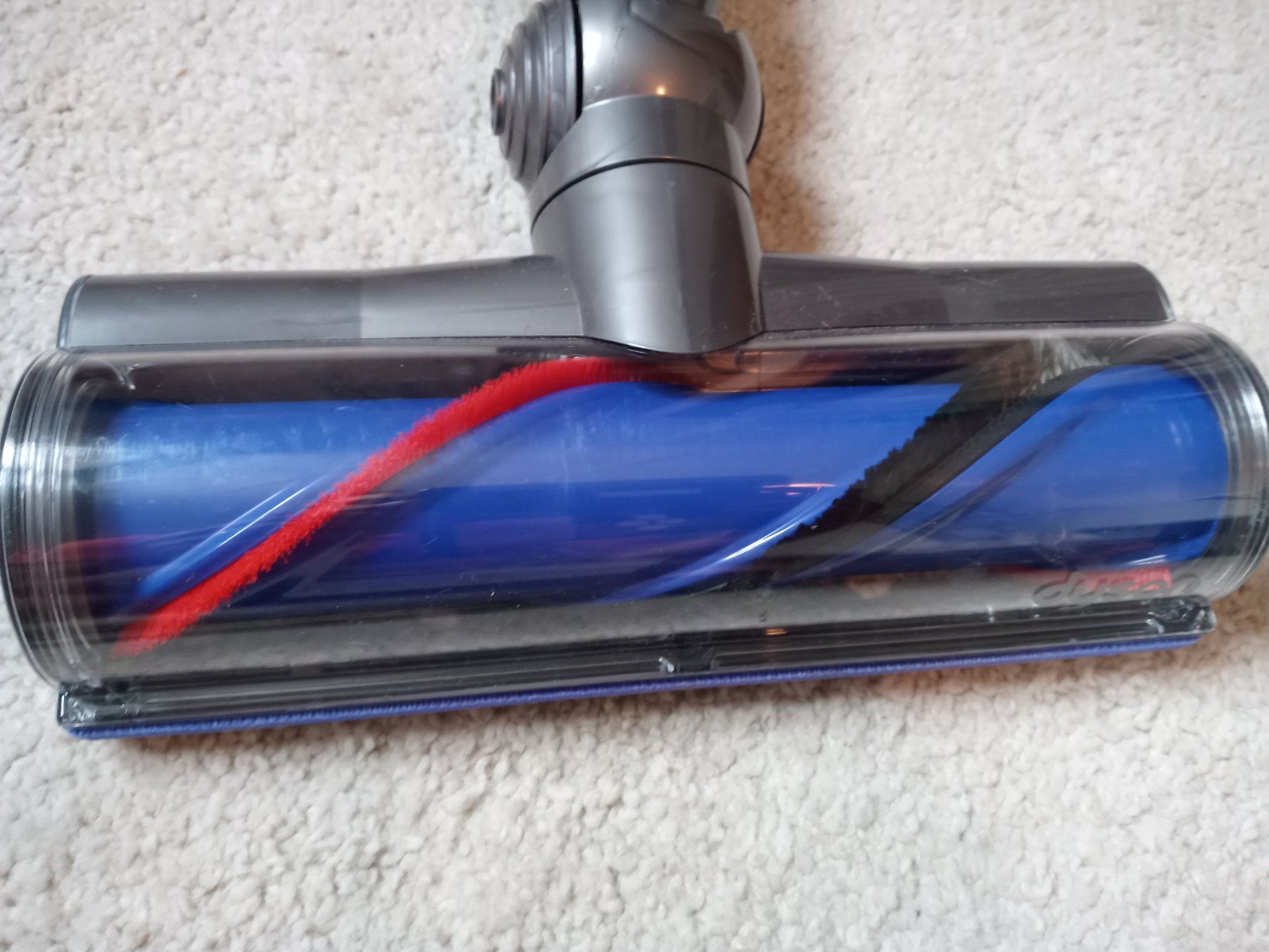 Dyson Aspirapolveri & Accessori: Dyson  Bodendüse Dyson V10 Motorburste – Usato da Prez-vers-Siviriez venduto da Monija70 2