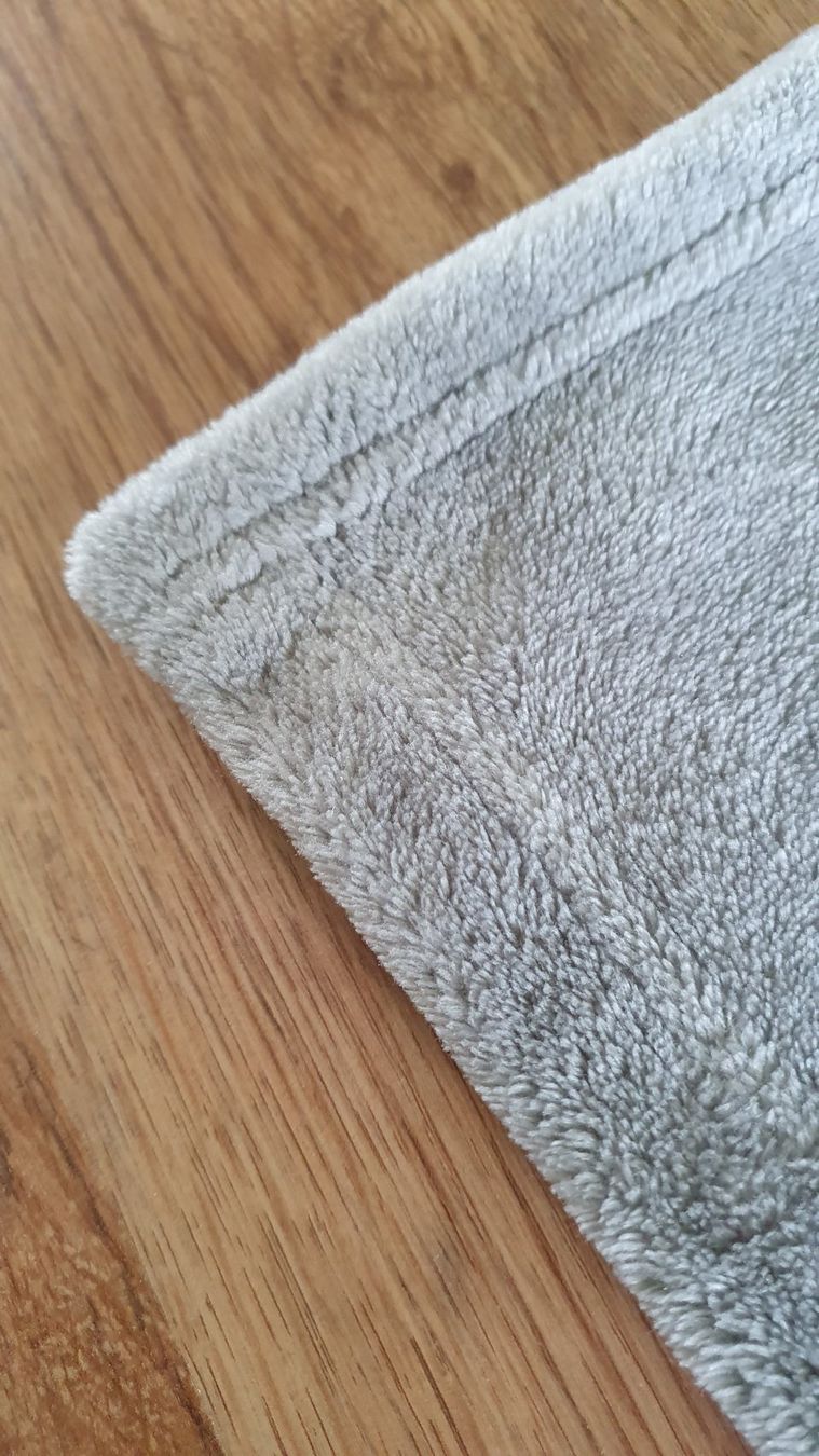 Decken: flauschige Decke 225 x 155cm grau – Gebraucht aus Giswil von online-Brockenhaus 2