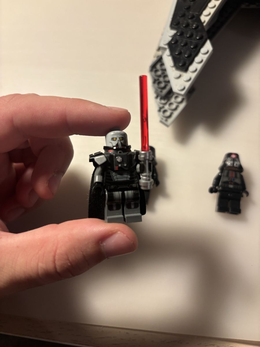 Lego Kit di costruzioni: LEGO Star Wars 9500 Sith Fury-Class Interceptor   – Usato da Prilly venduto da luc_8xf9 2