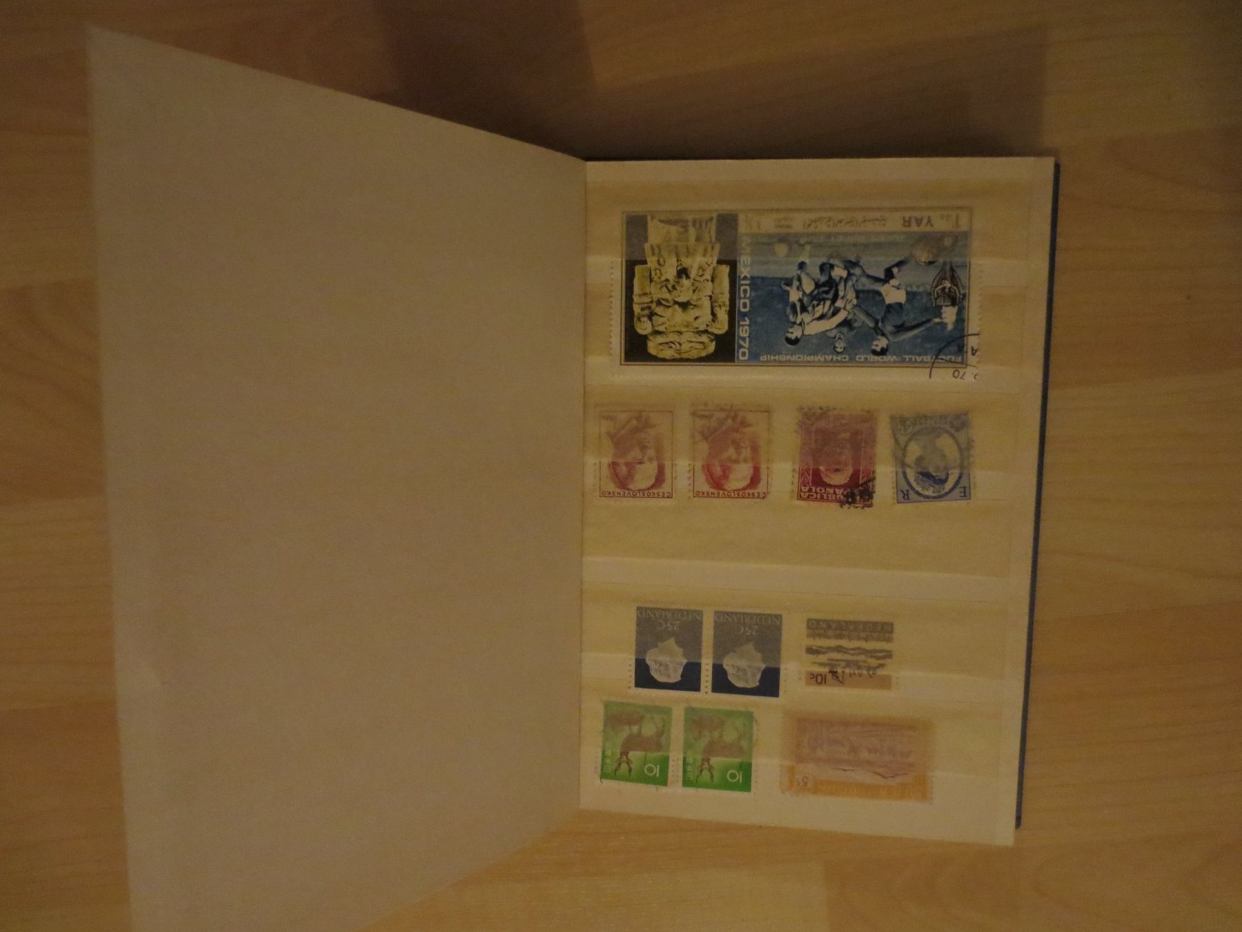 Albums: Briefmarkenalbum – D'occasion à Weier im Emmental par waefler03 4