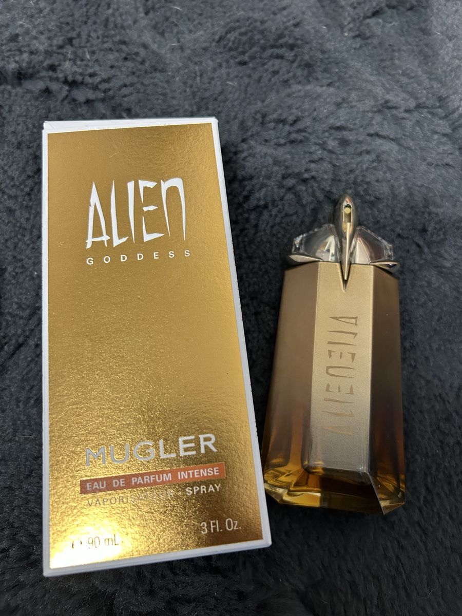 Mugler Parfum & Eau de Toilette: AlienThierry Mugler Alien Goddess Eau de Parfum Intense 90ml – Neu und originalverpackt aus Kloten von