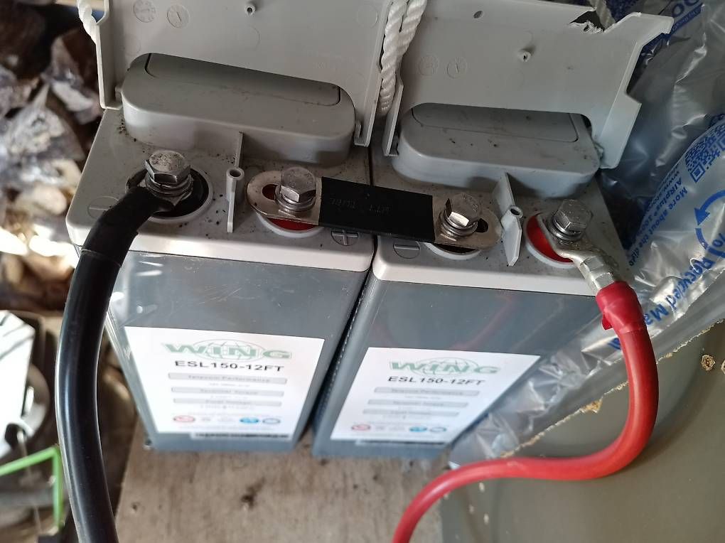 Dispositivi a energia solare: 12v 150Ah gel Versorgerbatterie – Usato da Bettenhausen venduto da beatwilli 1