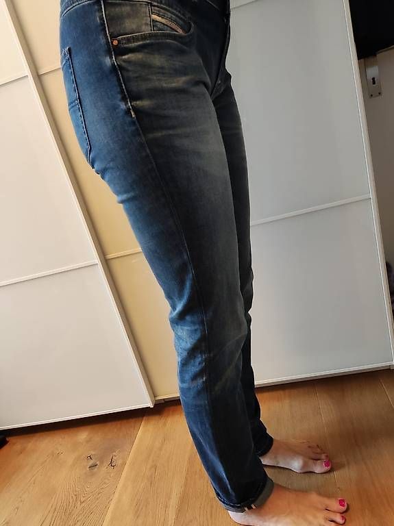 Diesel Jeans: Neue Diesel Jeans W27 L32 ab 1 CHF??? – Nuovo (secondo la descrizione) da Zürich venduto da AK1860 1