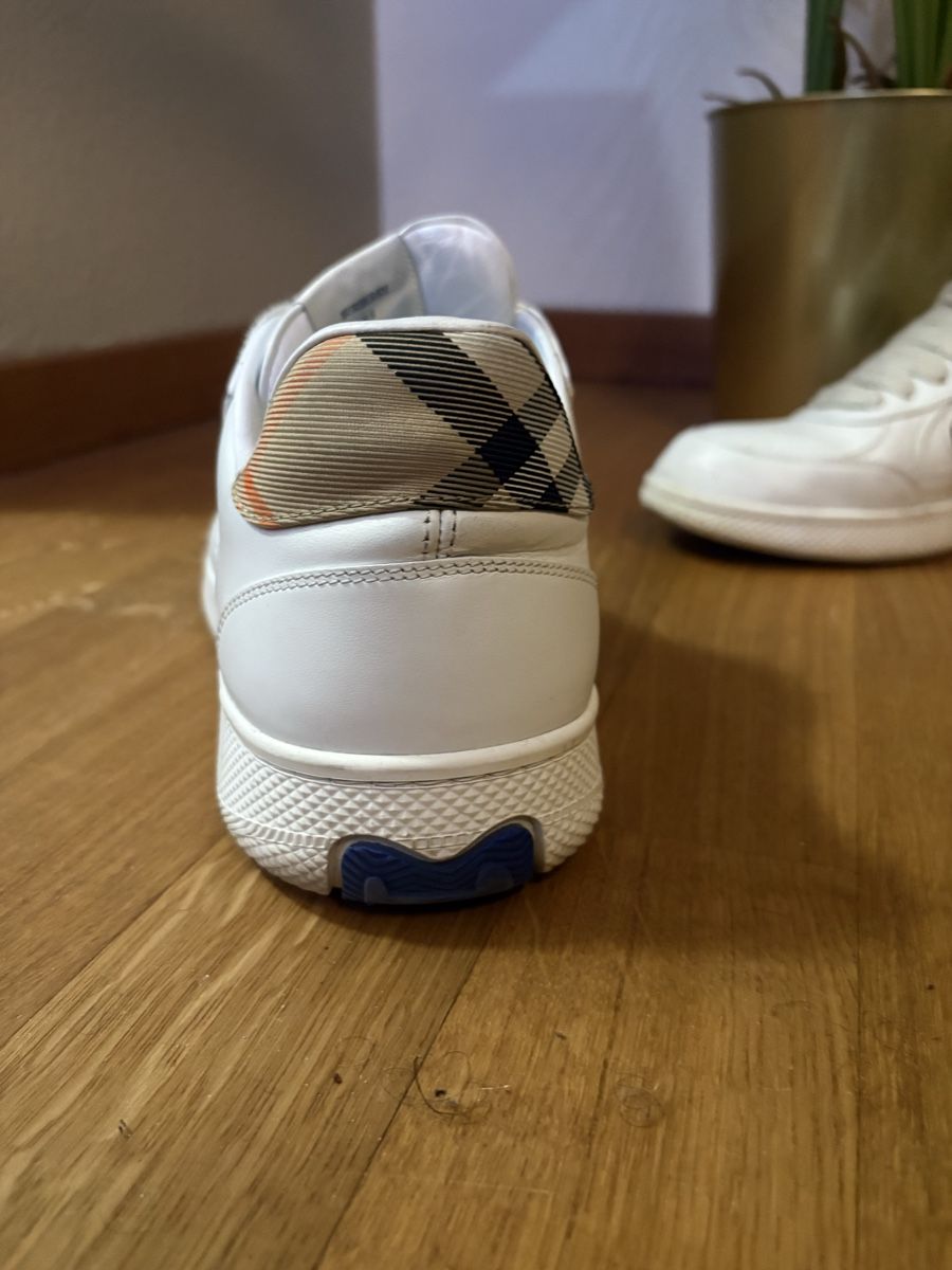 Burberry Scarpe da uomo: BURBERRY Sneaker, Grösse 43, neuwertig – Usato da Zürich venduto da Icantswim 3