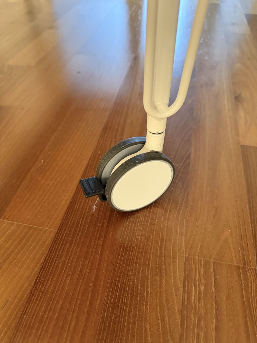 Ikea Scrivanie: Ikea Schreibtisch LAGKAPTEN – Usato da Wohlen AG venduto da Calpoly 3