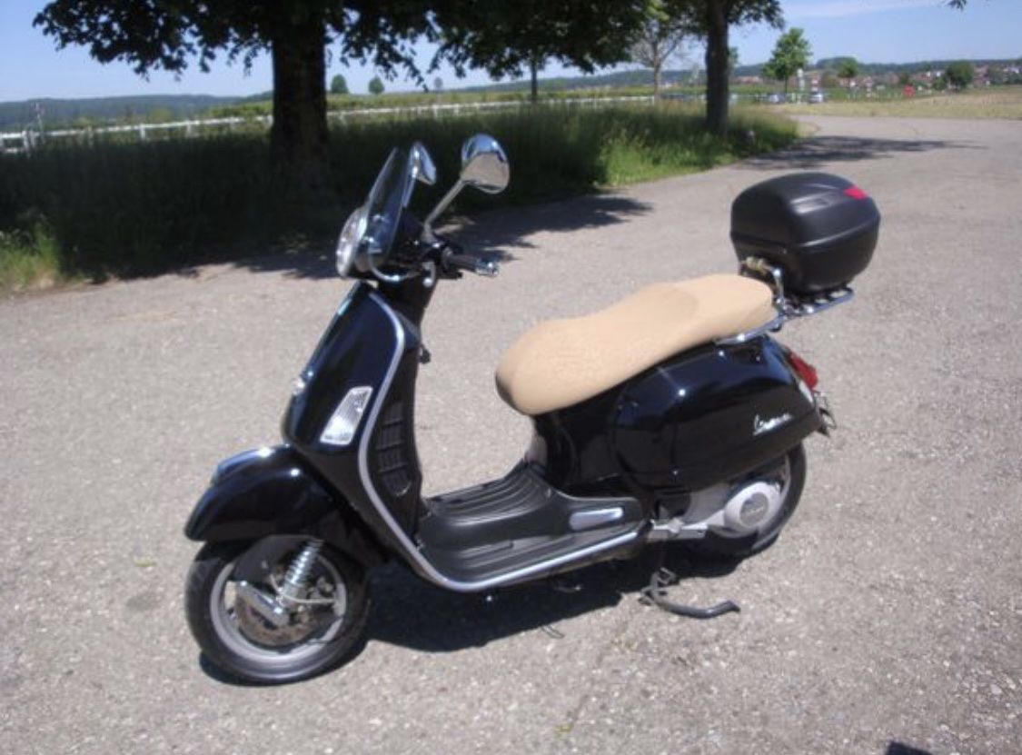 Vespa Scooters: Piaggio Vespa GTS 250 - Jg. 2006 – Gebraucht aus Frasnacht von spiro23 2