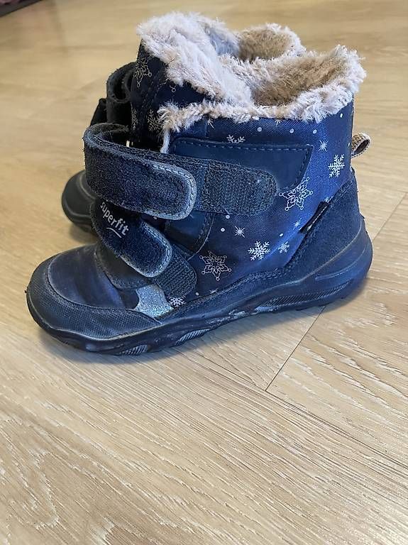 Scarpe per ragazzi: Superfit Winterschuh Gr 28 – Usato da Zürich venduto da JuliaSavv 1