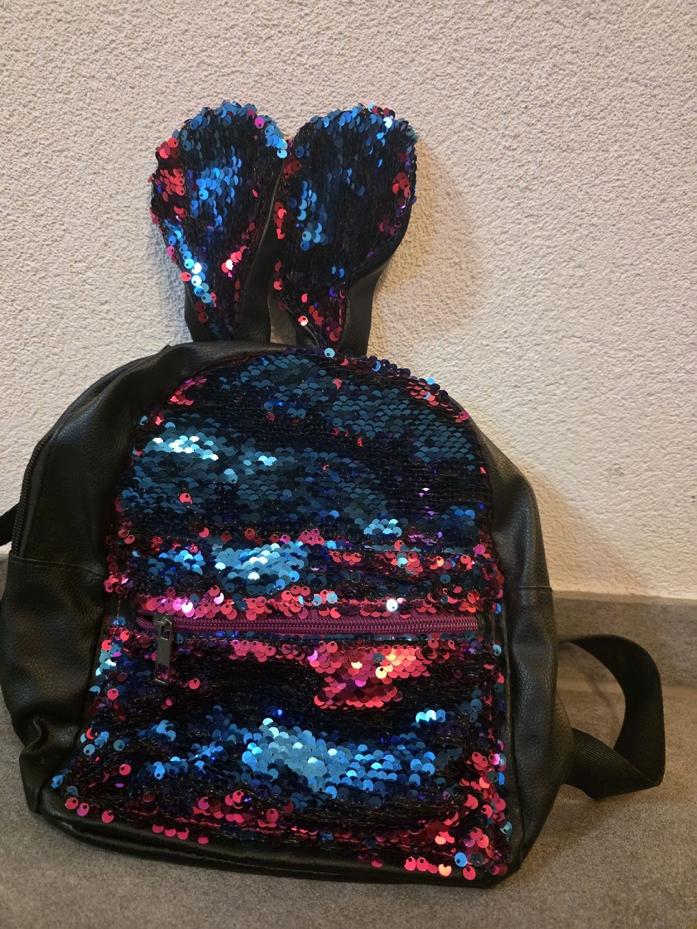Zaini: Glänzender Bunny Rucksack! Ändert Farbe, perfektes Geschenk! – Usato da Winterthur venduto da SophiemachtPlatz 1