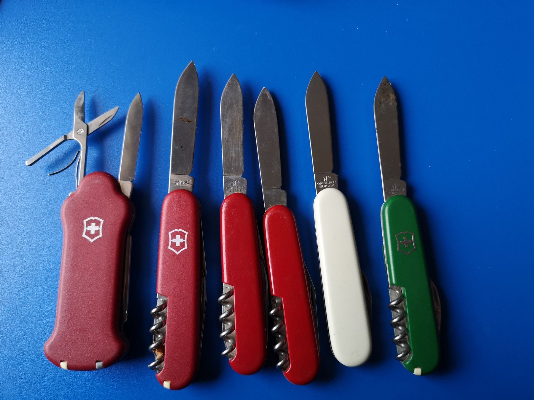 Victorinox Coltelli tascabile: Taschenmesser lot – Usato da Schaffhausen venduto da Leveron13 2