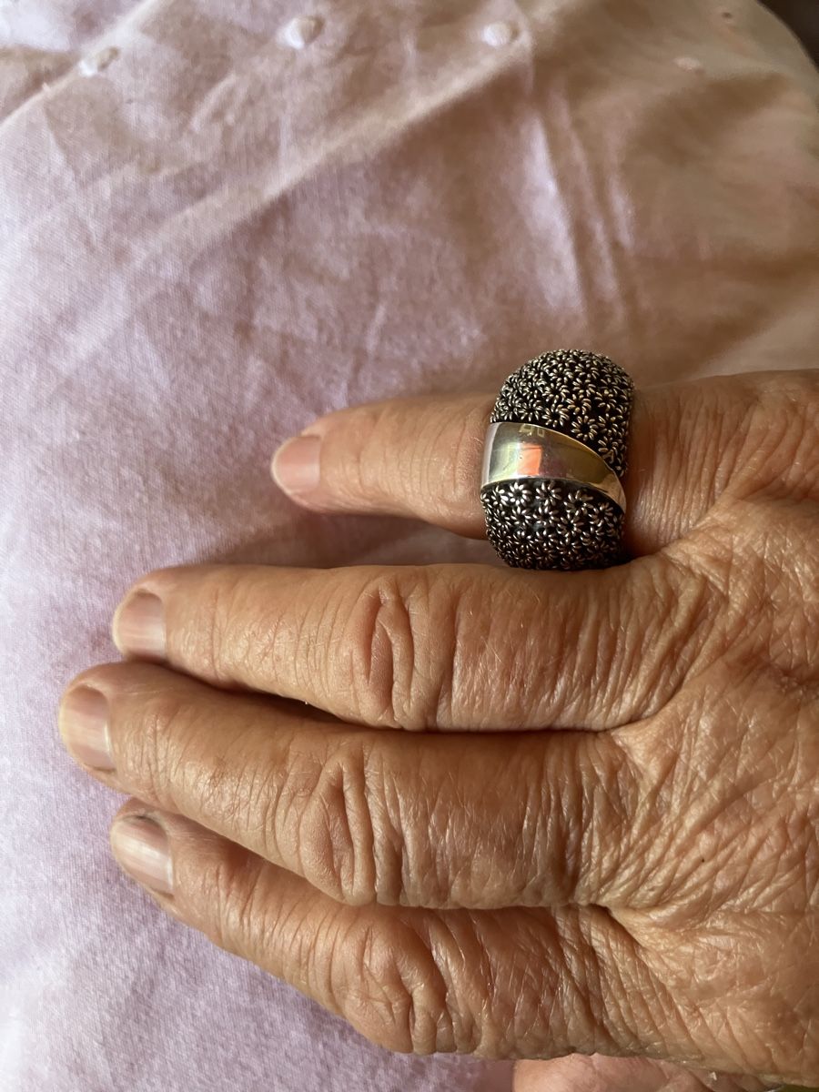 Ringe: Silberring von Devine Zuerich – Gebraucht aus Bassersdorf von groovygremlin