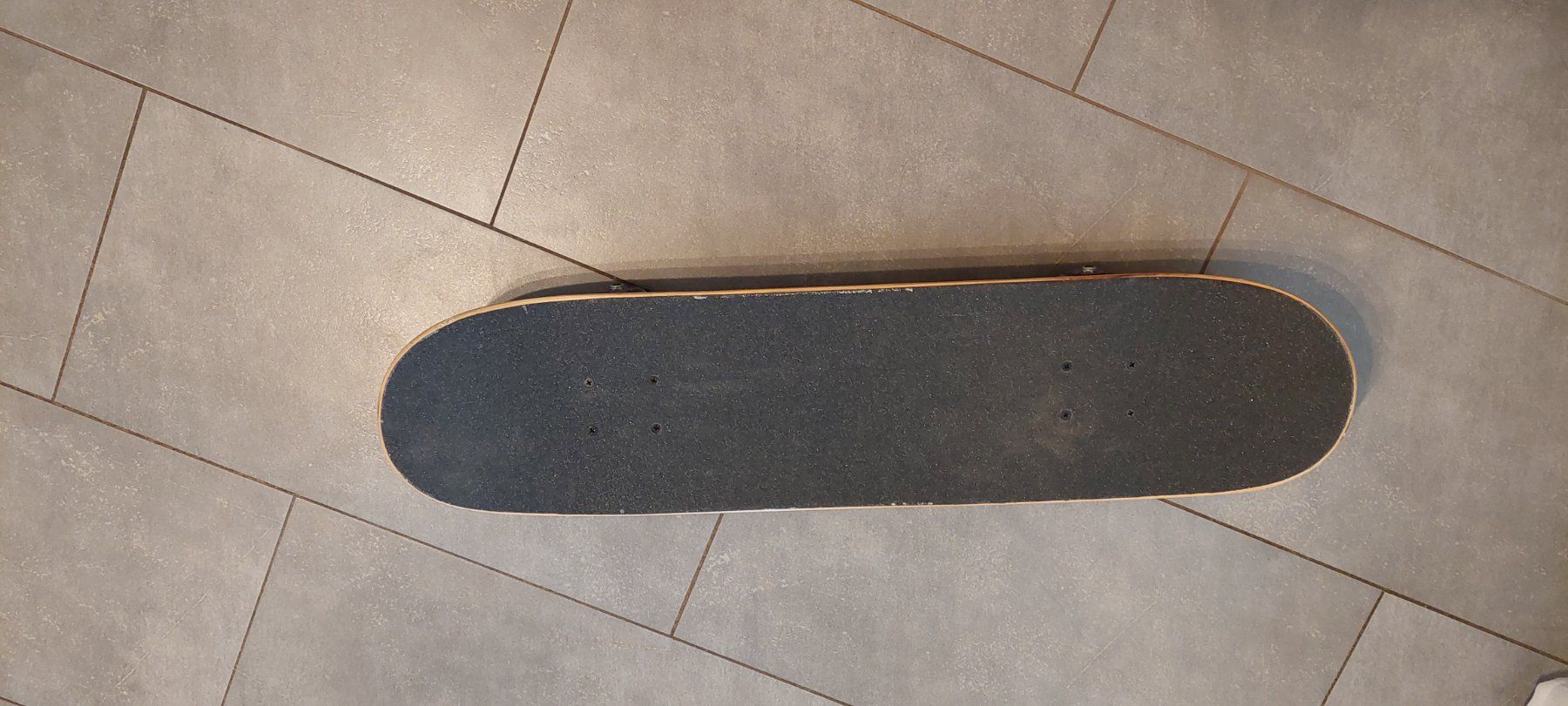 Slide Skateboards: Skateboard - Slide – Usato da Niederuzwil venduto da kekse