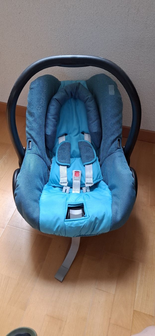 Maxi-Cosi Auto-Kindersitze: Maxi-Cosi  0-10kg  – Gebraucht aus Noflen BE von gab_lj9f
